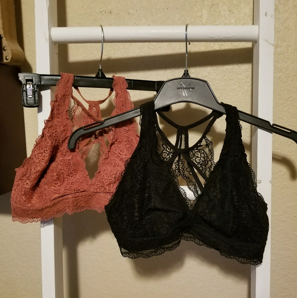 2 Maurices bralletes